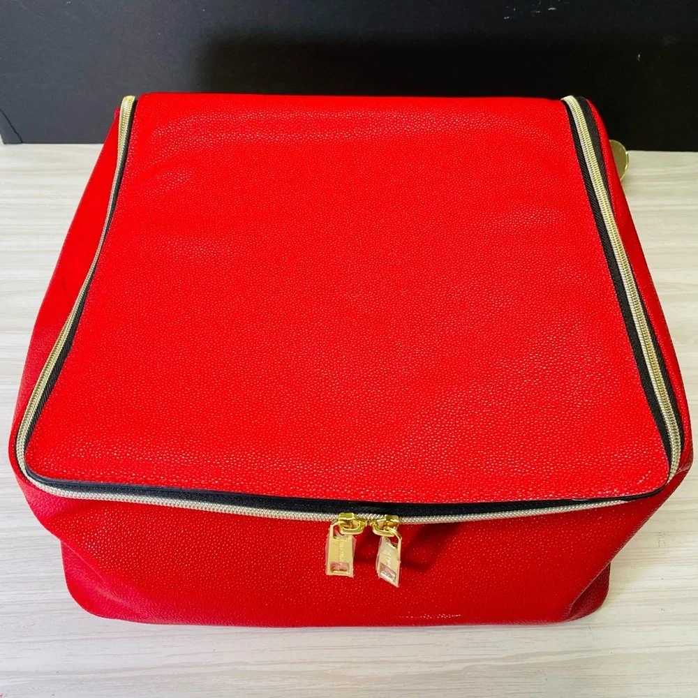 Estee Lauder Blockbuster Beauty Makeup Travel Bag Cosmetic Bag Train Case Red